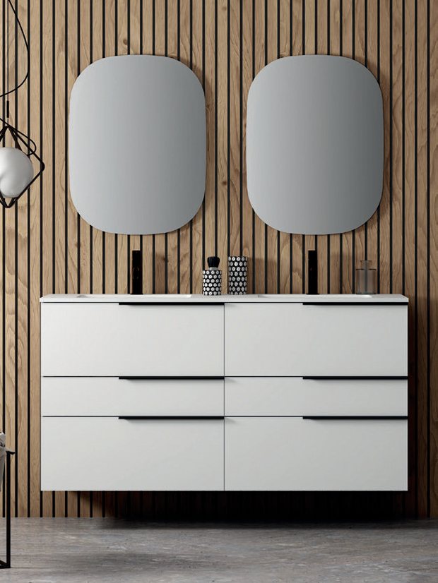 Mueble doble Lyon de Standard Line en blanco sobre listones de madera